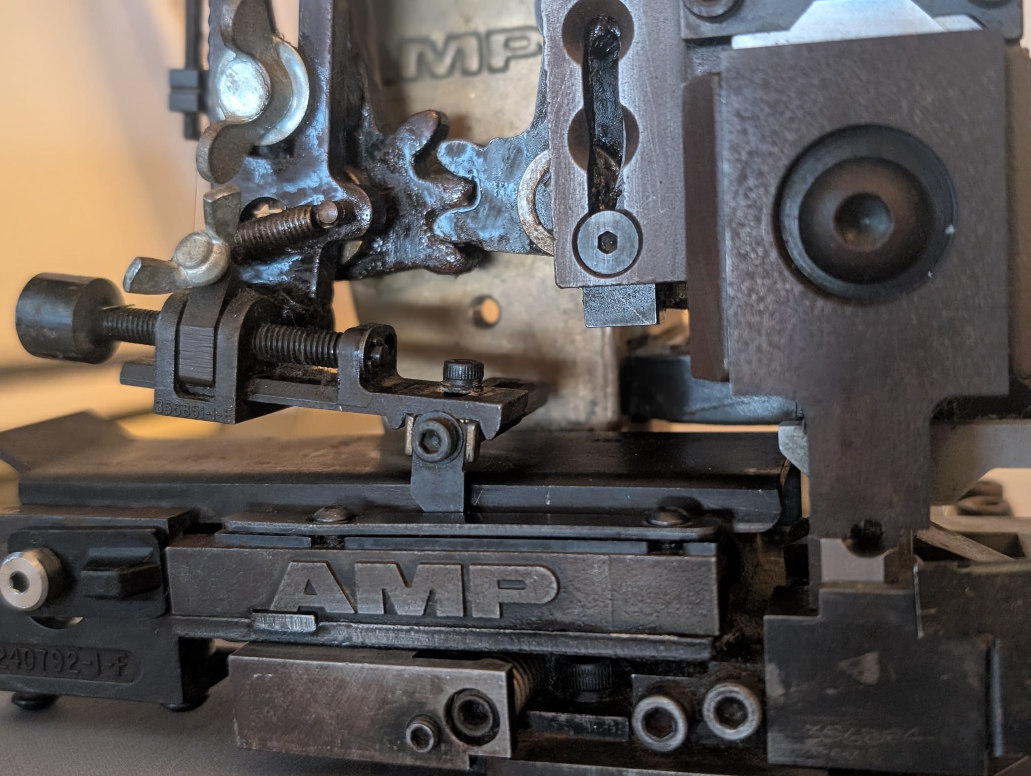 AMP crimp applicator tooling