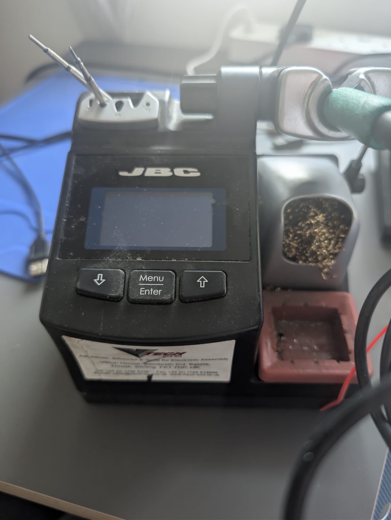JBC soldering station dusty before cleaning